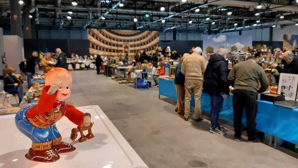 Un Milione di Giocattoli — mercatino a Cremona (Lombardia) - foto 2