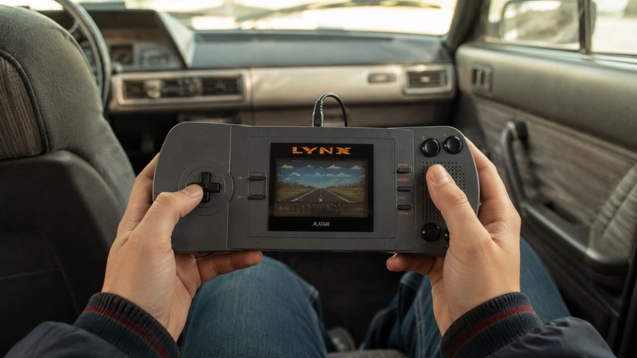 Atari Lynx: storia della prima console portatile a colori